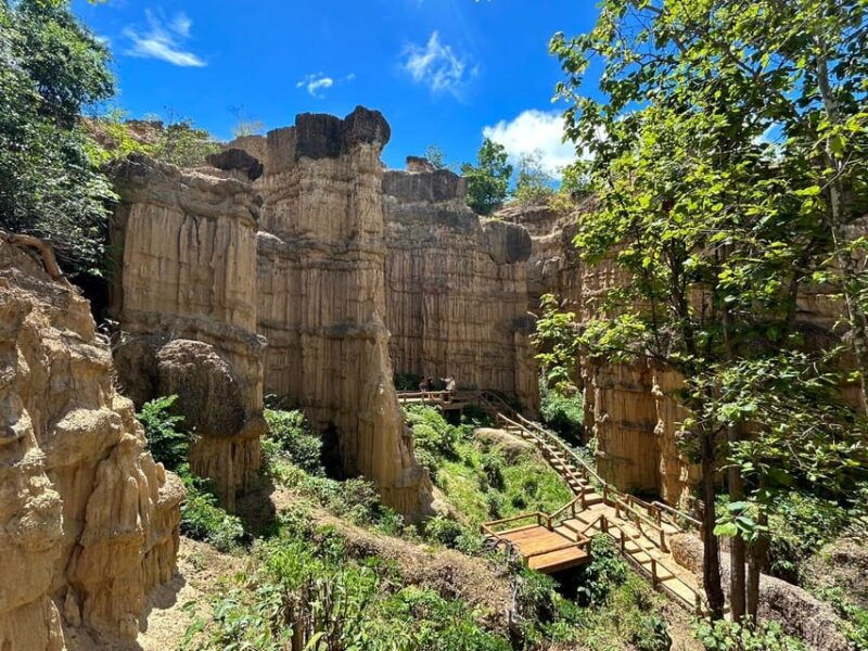 private-tour-pha-chor-canyon-doi-inthanon-national-park