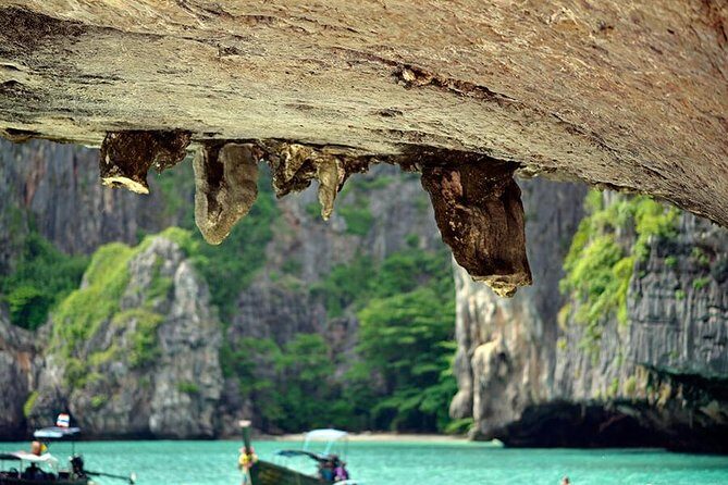 Private Tour Phi Phi Early Bird Premium Tour by Speed Boat - The Experience in Detail: What to Expect