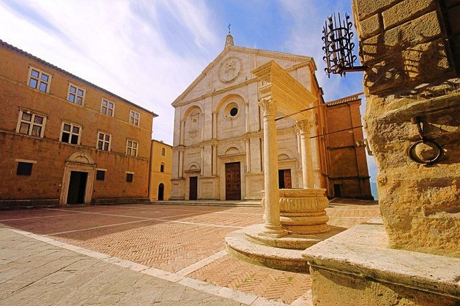 private-tour-pienza-and-montalcino-organic-cheese-and-wine-tour