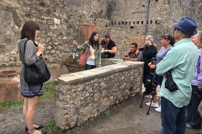 private-tour-pompeii-wine-tasting-at-the-slopes-of-mt-vesuvius