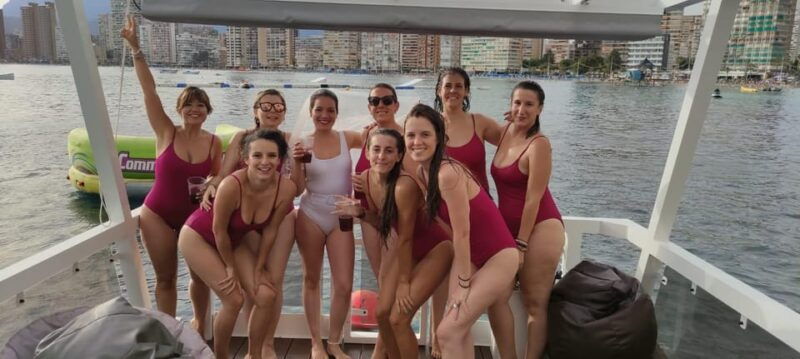 private-tour-ponton-party