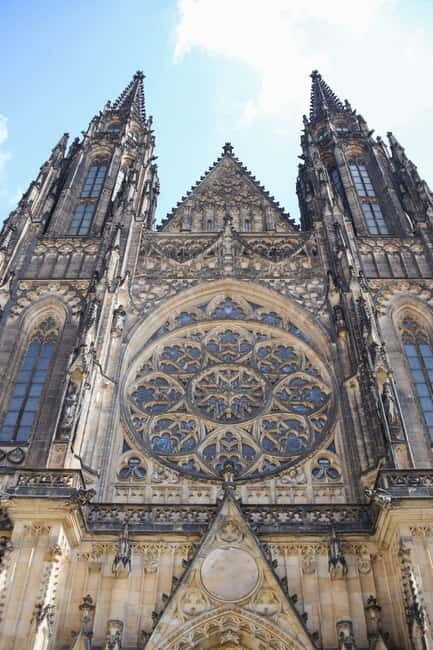 Private Tour - Prague Castle, Cathedral & Strahov Monastery - Scenic Viewpoints & Photo Opportunities