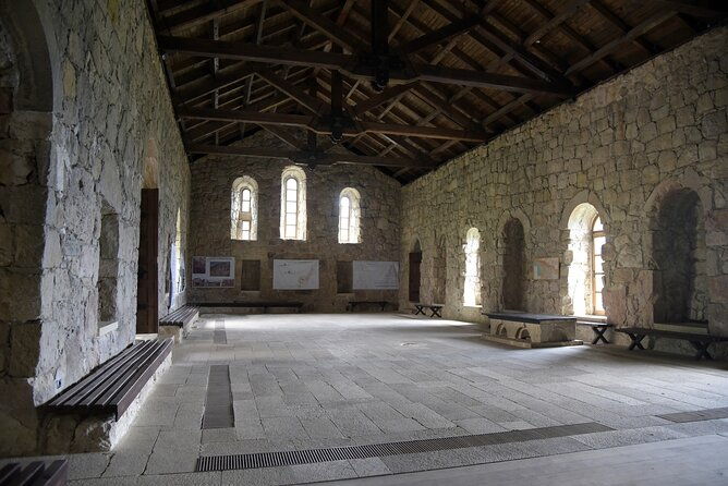 private-tour-prometheus-sataplia-caves-bagrati-gelati