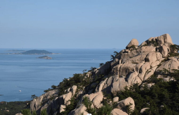 private-tour-qingdao-laoshan-with-round-way-cable-car-lunch