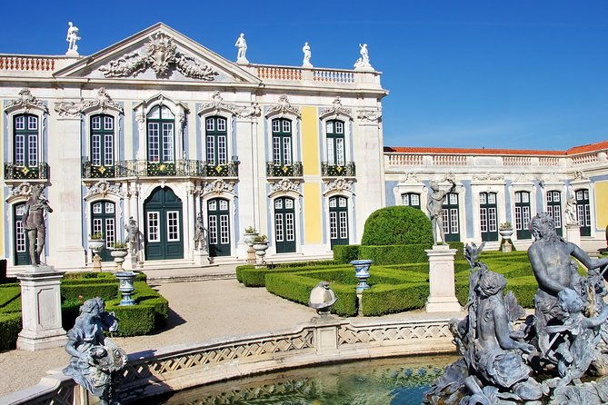 private-tour-queluz-mafra-and-ericeira