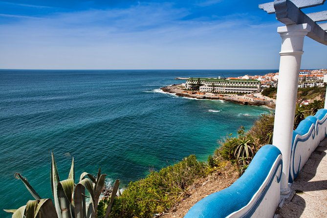 private-tour-queluz-mafra-and-ericeira