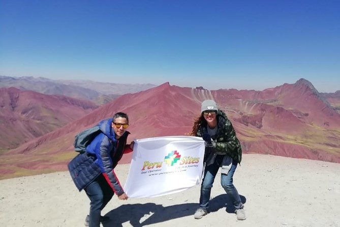 private-tour-rainbow-mountain-and-red-valley-1-day