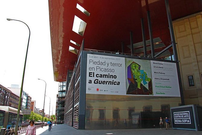 private-tour-reina-sofia-museum-with-skip-the-line-access