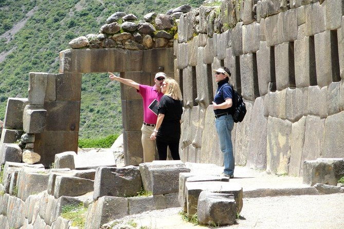 private-tour-sacred-valley-plus-moray-and-salt-mines-full-day-including-lunch