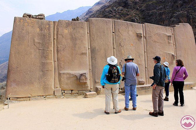 private-tour-sacred-valley-plus-moray-and-salt-mines-full-day-including-lunch