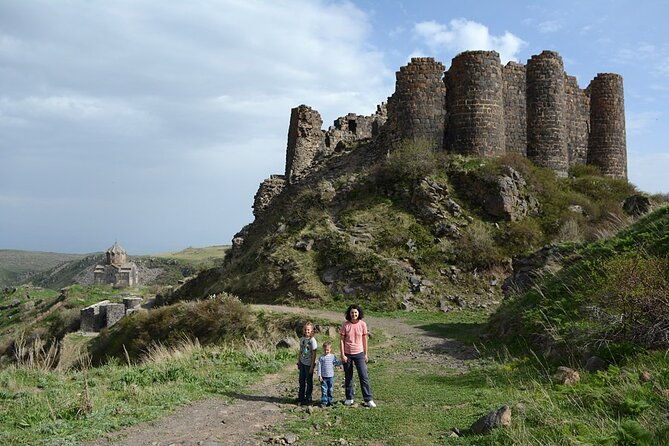 private-tour-saghmosavank-alphabet-monument-amberd-fortress