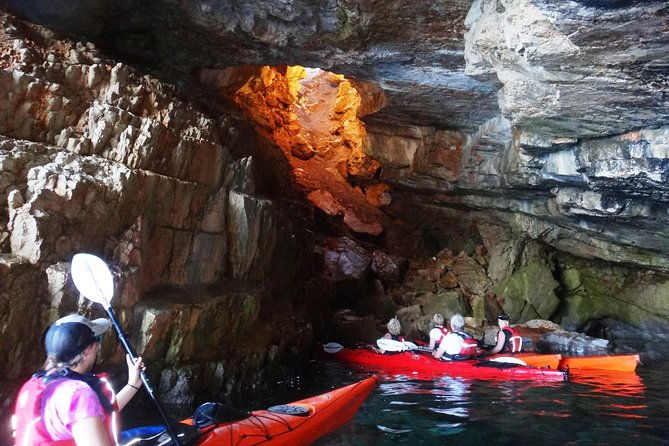 private-tour-sea-kayaking-snorkeling-to-green-cave-on-sipan-island-from-lopud