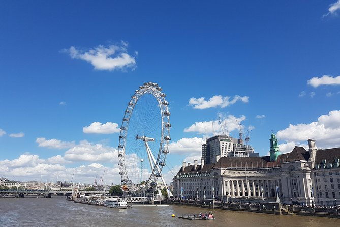 private-tour-see-30-top-london-sights-fun-local-guide
