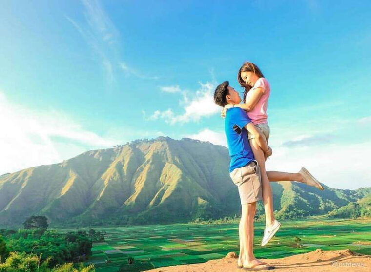 private-tour-sendang-gile-tiu-kelep-waterfall-sembalun
