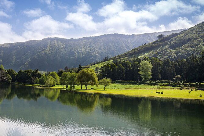 private-tour-sete-cidades-fogo-lake-group-price-3