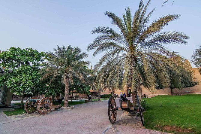 Private Tour: Sharjah City Highlights from Dubai - Key Points