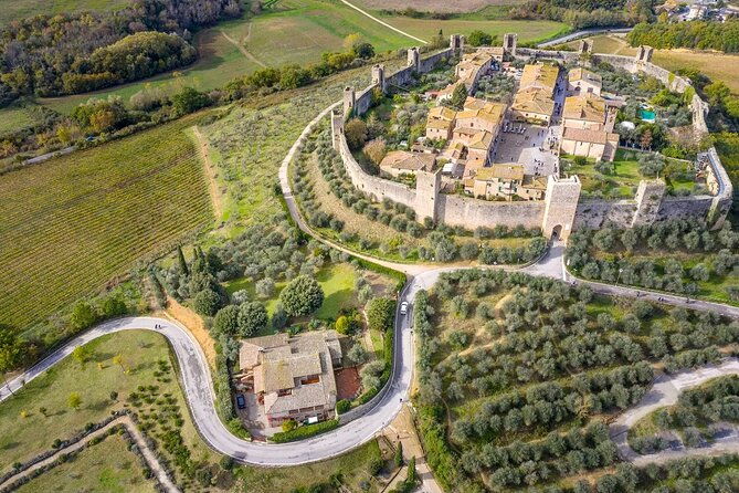 private-tour-siena-san-gimignano-and-monteriggioni-lunch-in-the-cellar