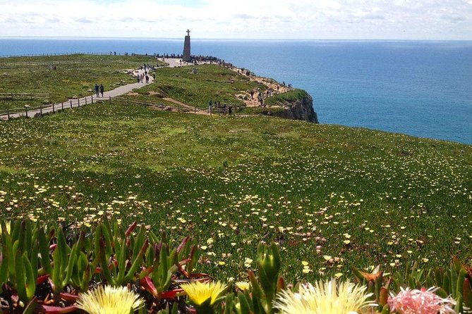 private-tour-sintra-and-cascais-day-trip-from-lisbon