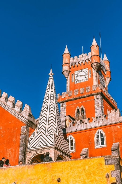 private-tour-sintra-pena-palace-cabo-da-roca-cascais