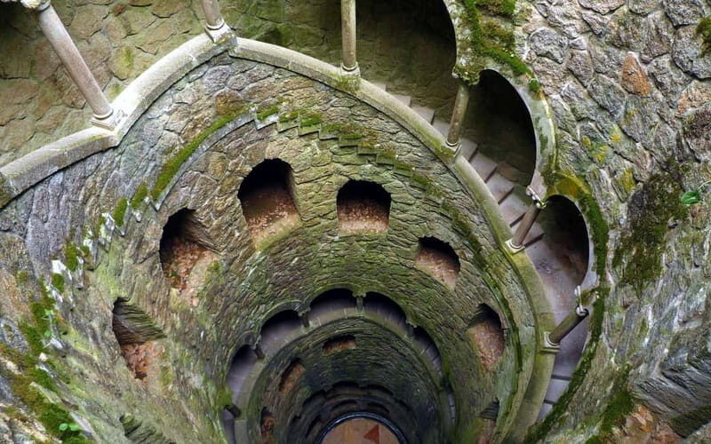 Private Tour: Sintra, Pena Palace, Regaleira, Cabo & Moorish - Who will benefit most?