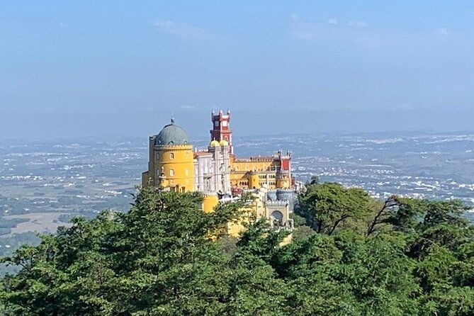 private-tour-sintra-with-pena-palace-and-quinta-da-regaleira-fd