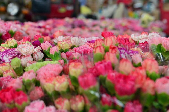 Private Tour: Stone Forest and Flower Birds Market with Lunch - What Makes This Tour Stand Out?