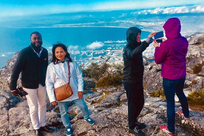 Private Tour: Table Mountain, Penguin Colony & Cape of Good Hope incl. Park Fees - Key Points