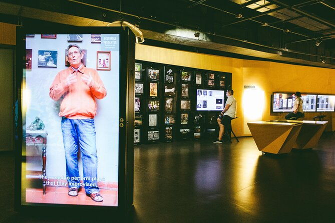 private-tour-the-escobar-years-and-medellins-social-transformation