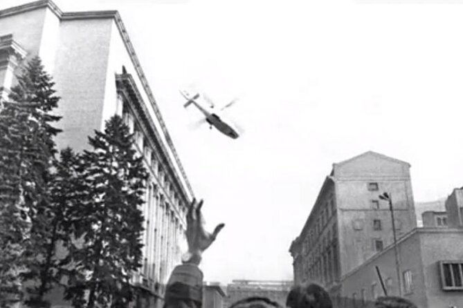private-tour-the-last-day-of-nicolae-ceausescu-in-a-romanian-car