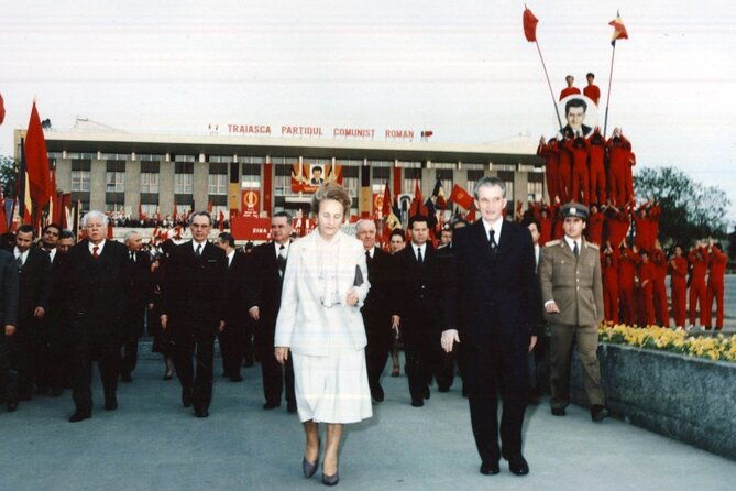 private-tour-the-last-day-of-nicolae-ceausescu-in-a-romanian-car