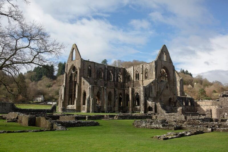private-tour-three-castles-tintern-abbey-roman-caerleon