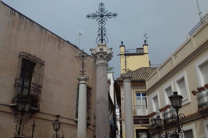 Private tour through the old Jewish neighbourhood. - Authentic Insights from Past Travelers