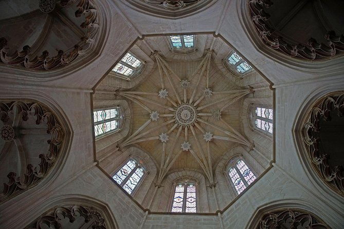 private-tour-through-tomar-fatima-and-batalha-historical-sites