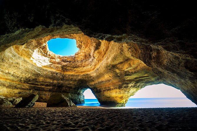 private-tour-to-algarve-benagil-cave-and-lagos-from-lisbon