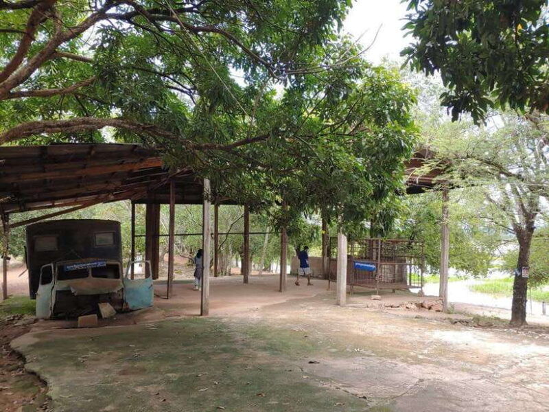private-tour-to-anlong-veng-khmer-rouge-stronghold