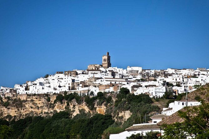 private-tour-to-arcos-de-la-frontera-el-bosque-and-ubrique-from-cadiz