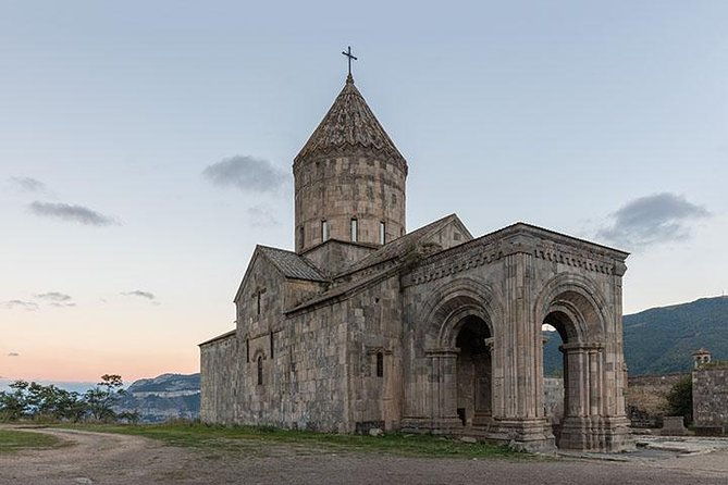 private-tour-to-areni-winery-tatev-ropeway-khndzoresk-cave-city