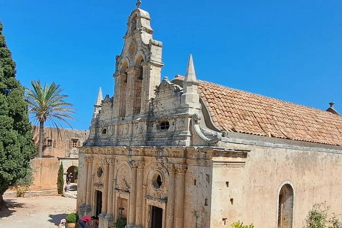 private-tour-to-arkadi-monastery-and-rethymno-from-heraklion