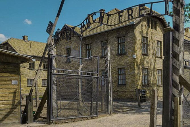 private-tour-to-auschwitz-birkenau-from-katowice