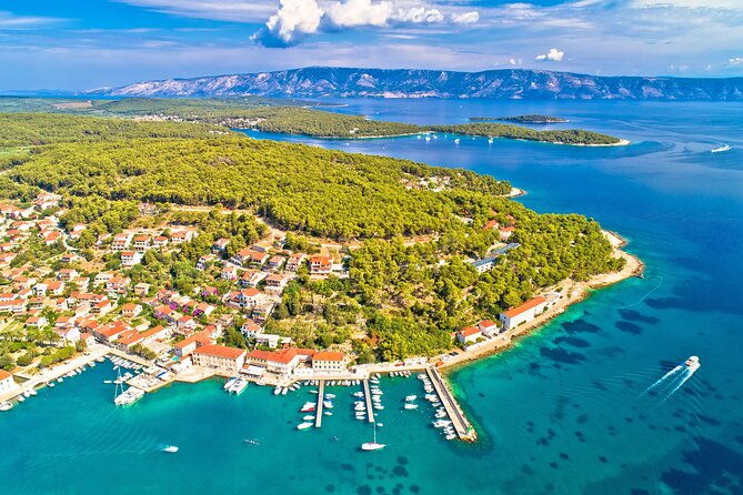 private-tour-to-bol-zlatni-rat-jelsa-and-vrboska-on-hvar-island