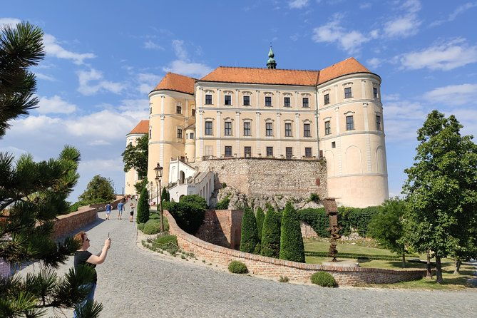 private-tour-to-czech-wine-regions-lednice-and-valtice