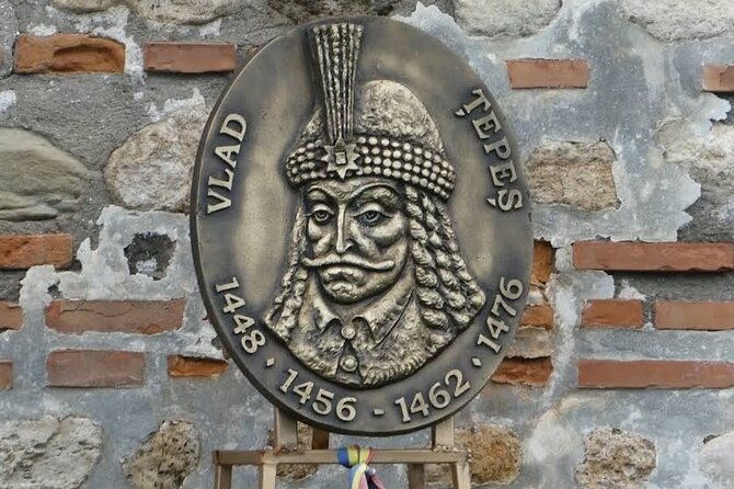 private-tour-to-draculas-castle-and-peles-royal-castle