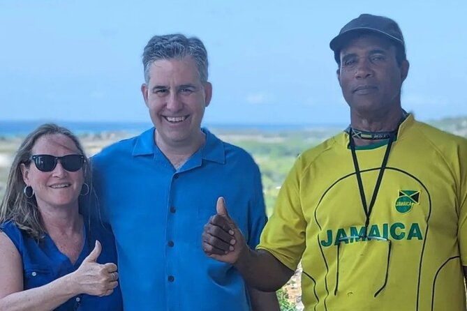 private-tour-to-dunns-river-and-horseback-riding-with-local-guide