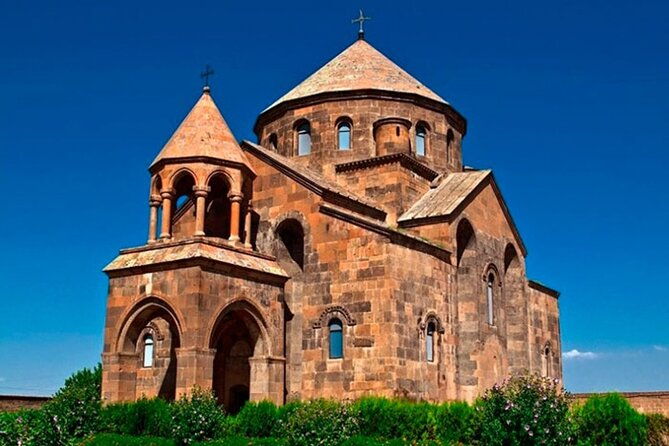 private-tour-to-echmiadzinst-hripsime-gayane-churches-zvartnots-temple