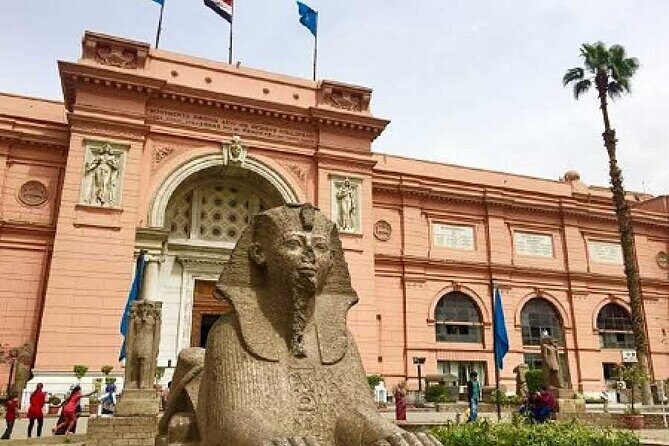 Private Tour To Egyptian Museum Old Cairo & Bazar - Discovering the Egyptian Museum