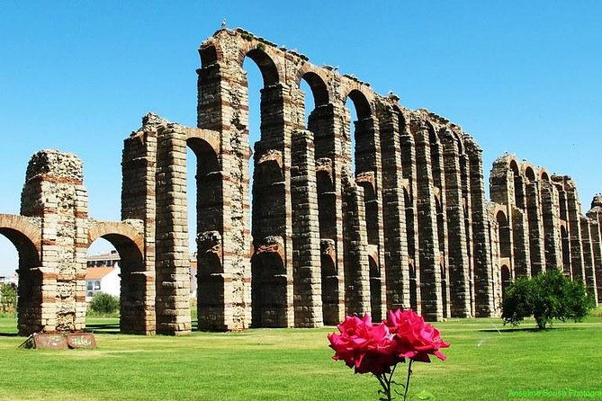 private-tour-to-evora-and-merida-world-heritage-city-of-the-roman-empire