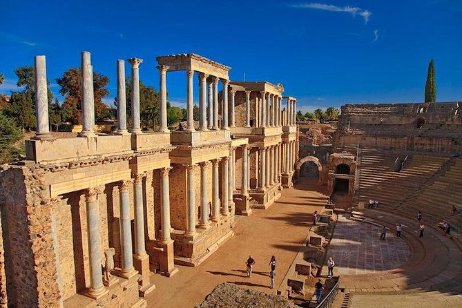 private-tour-to-evora-and-merida-world-heritage-city-of-the-roman-empire