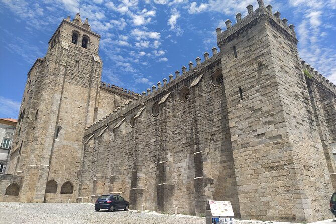 private-tour-to-evora-with-wine-tasting