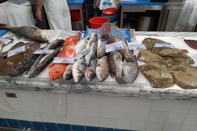 private-tour-to-factory-of-tiles-setubal-and-evora-from-lisboa