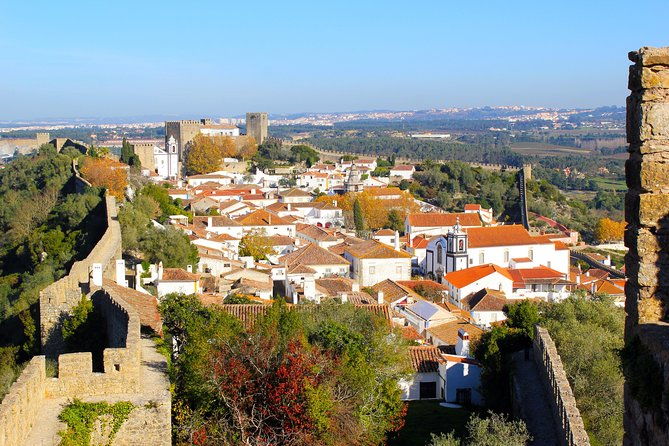 private-tour-to-fatima-alcobaca-or-batalha-nazare-and-obidos